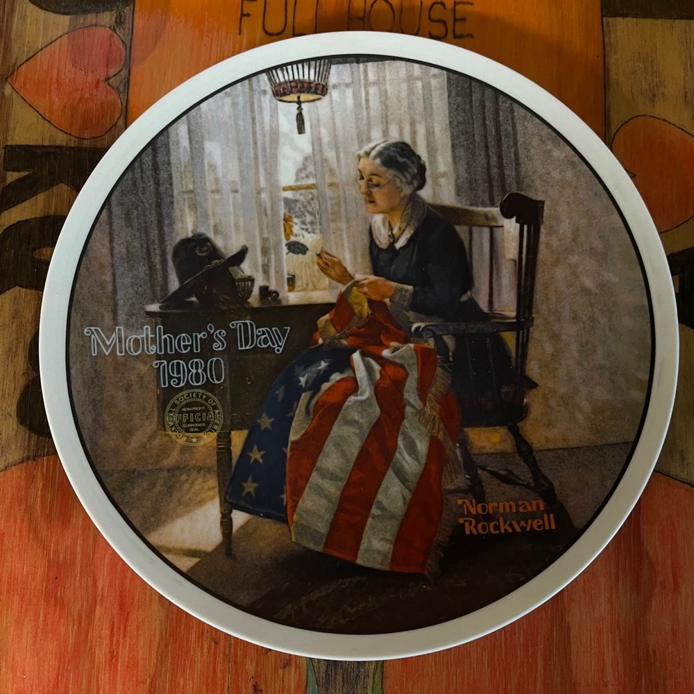Norman Rockwell Mother's Day 1980 "A Mothers Pride" - Knowles Collector's Plate